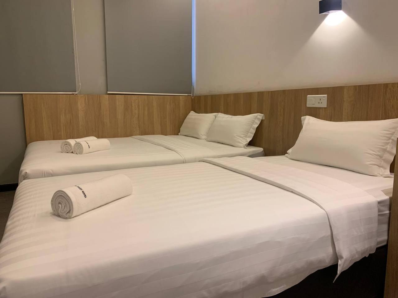 The Daily Hotel Kota Kinabalu Esterno foto