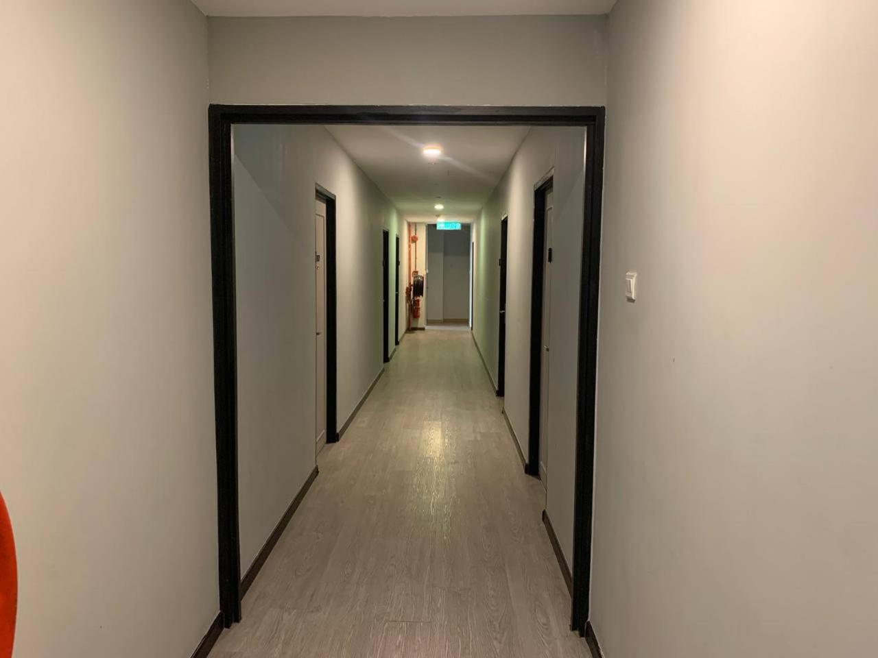 The Daily Hotel Kota Kinabalu Esterno foto
