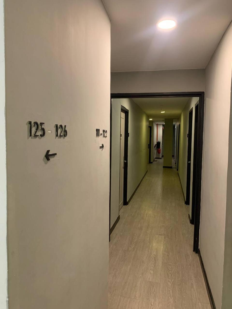 The Daily Hotel Kota Kinabalu Esterno foto